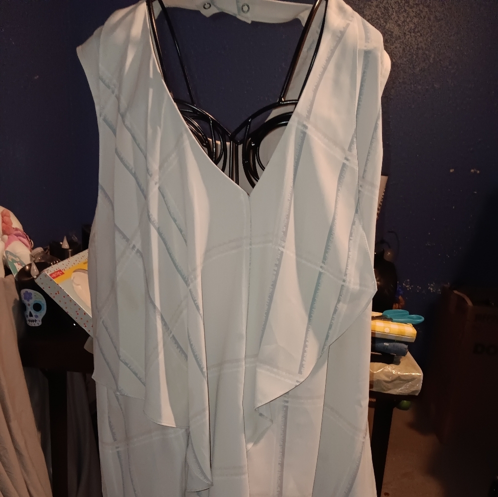 Euc Bcbgmaxazria Elegent White And Light Grey Striped Women's Blouse Sz S
